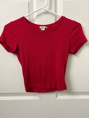 Bozzolo Bright Red Ribbed Short Sleeve Crop Top
